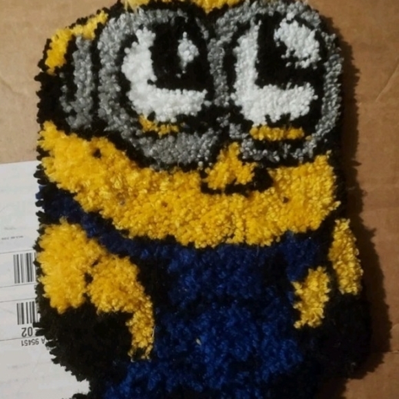 Tufted Rugs - Picture 15 of 15